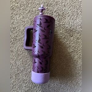 Brand new simple modern witch 40oz tumbler.